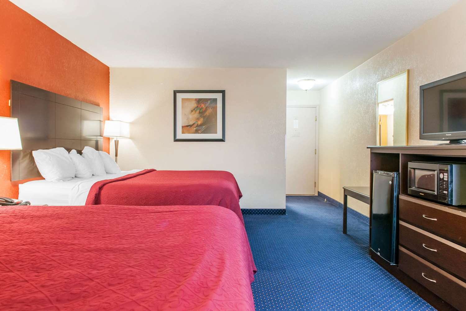 Quality Inn Seymour I65, Exit 50, IN See Discounts