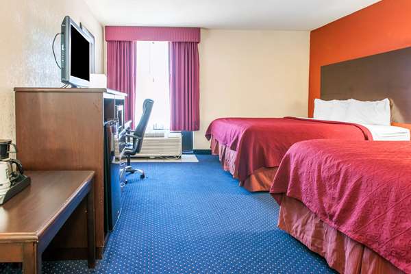 Suite - Quality Inn Seymour - I-65, Exit 50