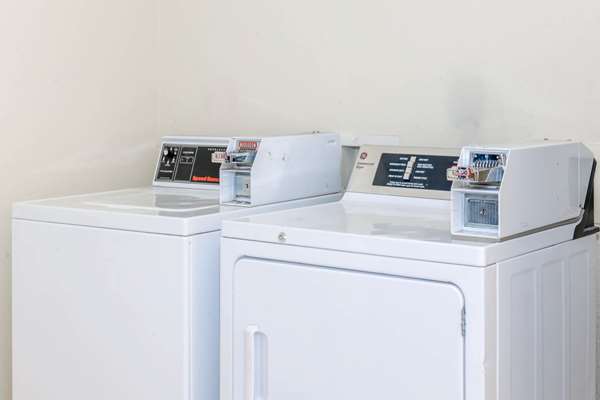 Amenities - Quality Inn Seymour - I-65, Exit 50