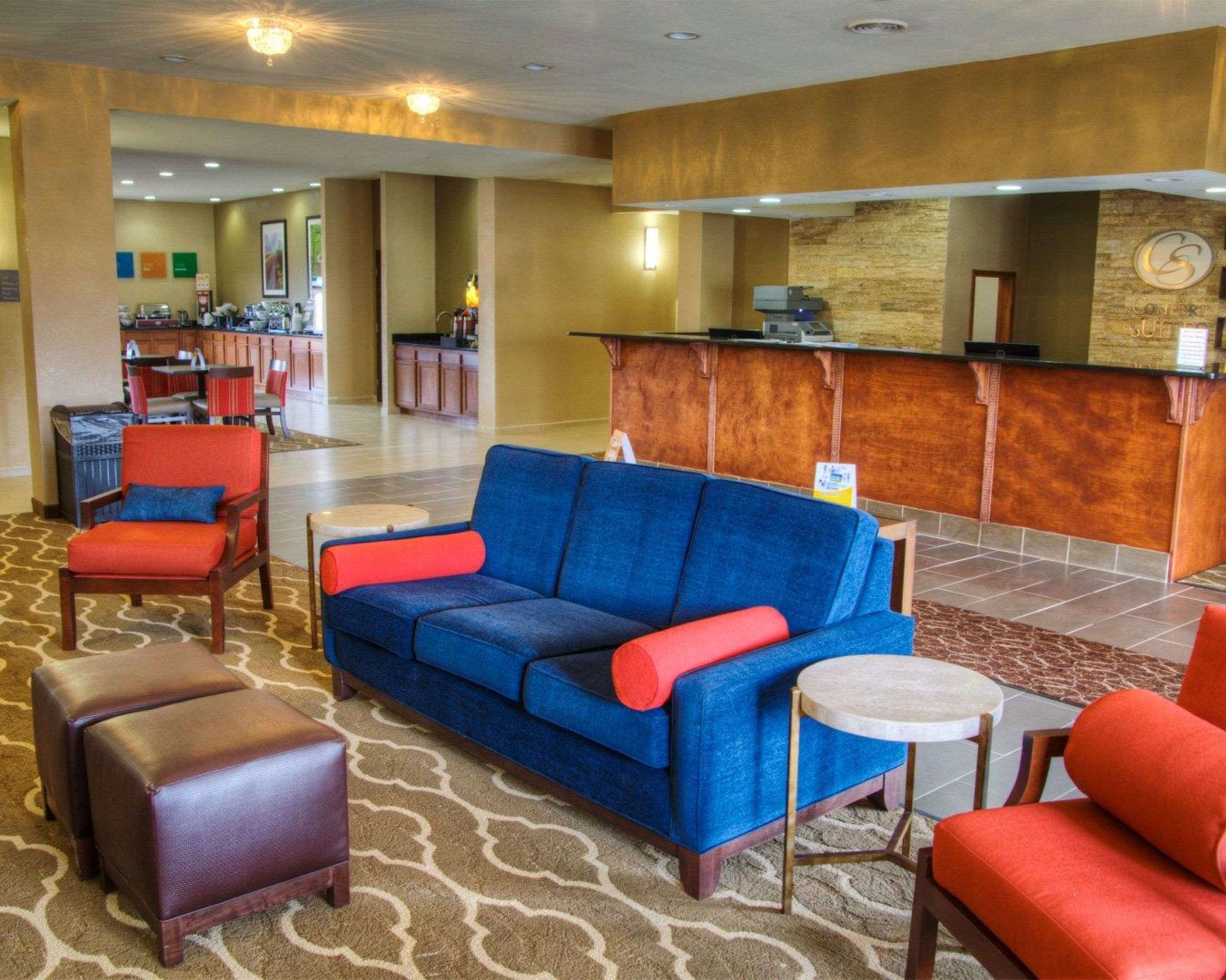 Lobby with sitting area