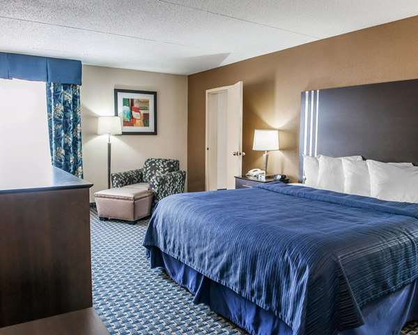 Suite - Quality Inn Terre Haute