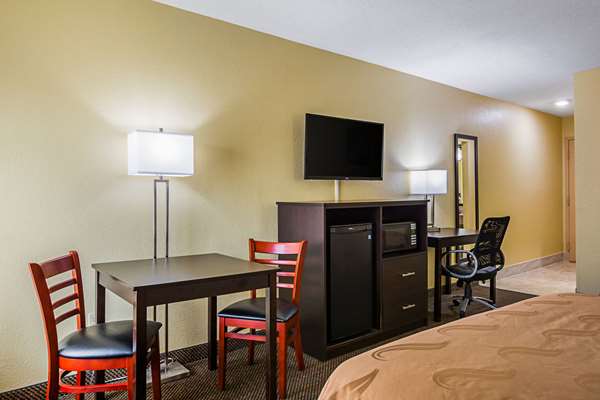  - Quality Inn Greensburg - I-74, Exit 134