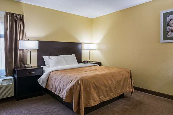  - Quality Inn Greensburg - I-74, Exit 134