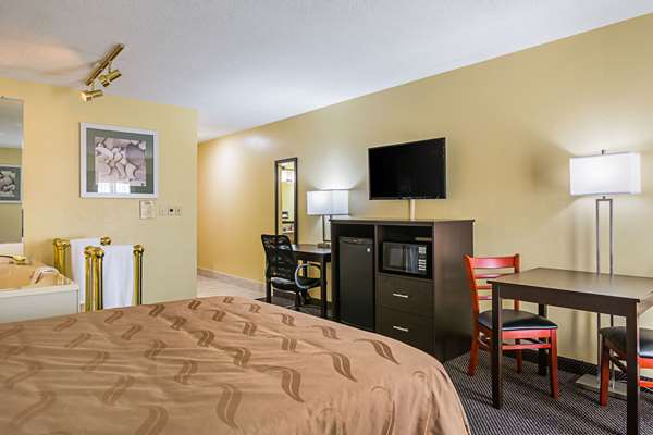  - Quality Inn Greensburg - I-74, Exit 134
