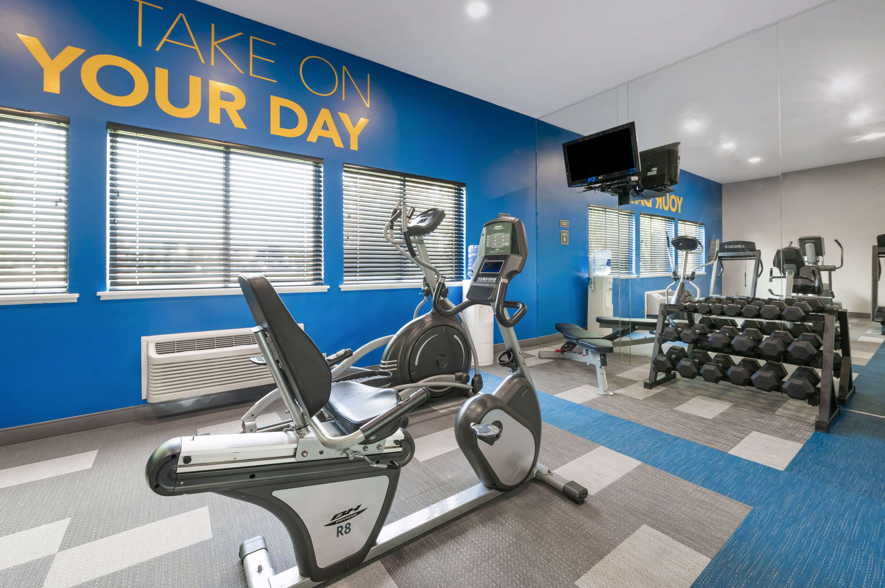 Exercise room with cardio equipment