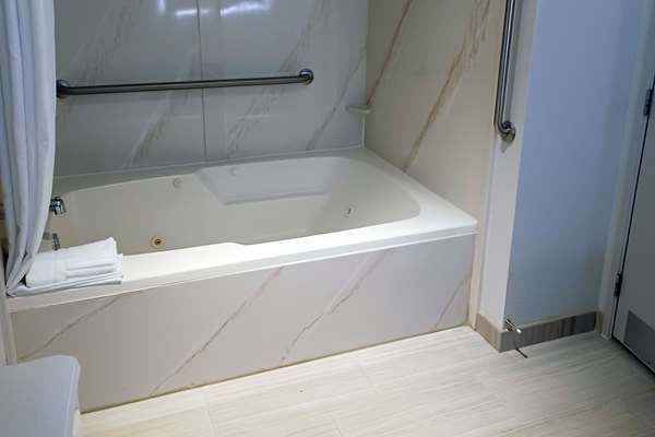  - Comfort Inn Edinburgh - I-65, Exit 76