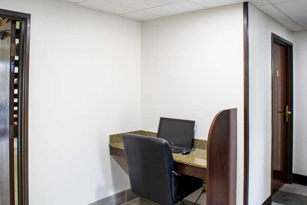 Conference Area - Quality Inn Plainfield - I-70, Exit 66