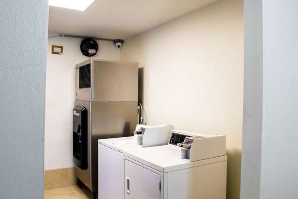 Amenities - Quality Inn Plainfield - I-70, Exit 66