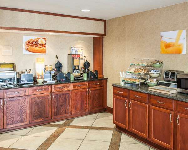 Amenities - Quality Inn Castleton Indianapolis - I-465, Exit 35