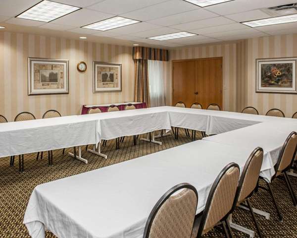  - Quality Inn Castleton Indianapolis - I-465, Exit 35