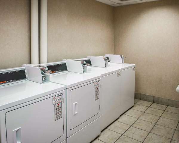 Amenities - Quality Inn Castleton Indianapolis - I-465, Exit 35