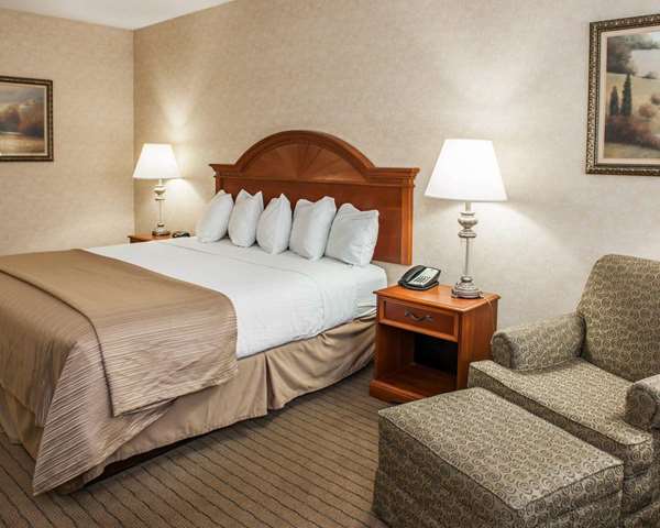  - Quality Inn Castleton Indianapolis - I-465, Exit 35