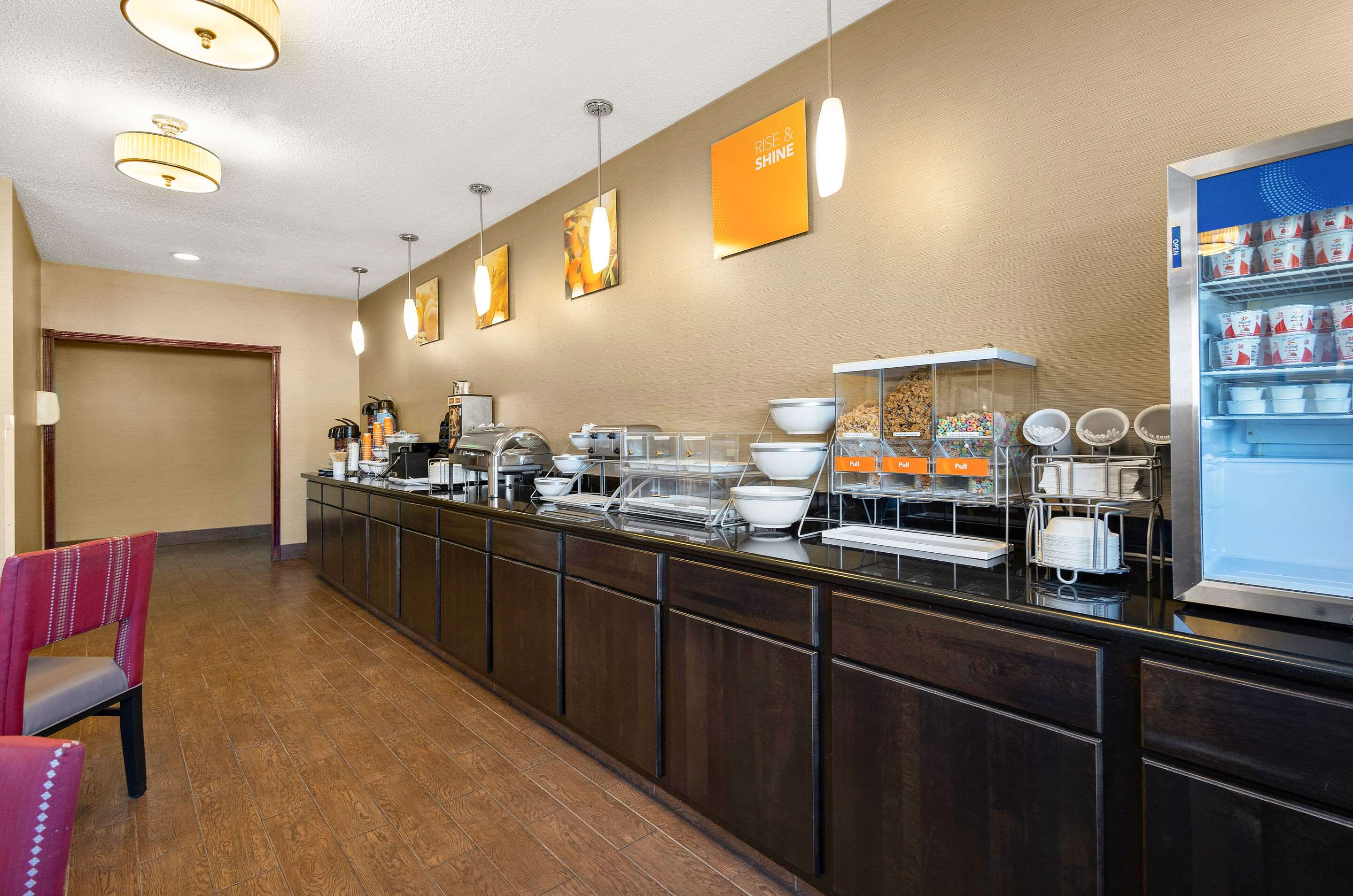 Breakfast area