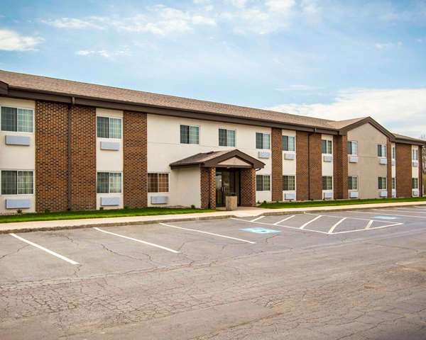 Exterior view - Quality Inn Chesterton - I-94, Exit 26