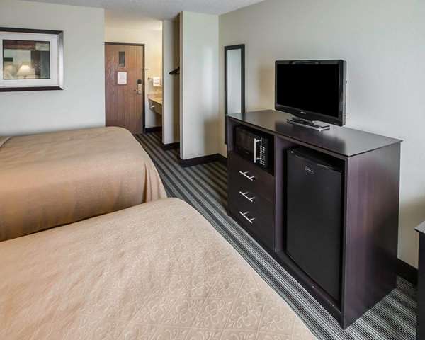  - Quality Inn Chesterton - I-94, Exit 26