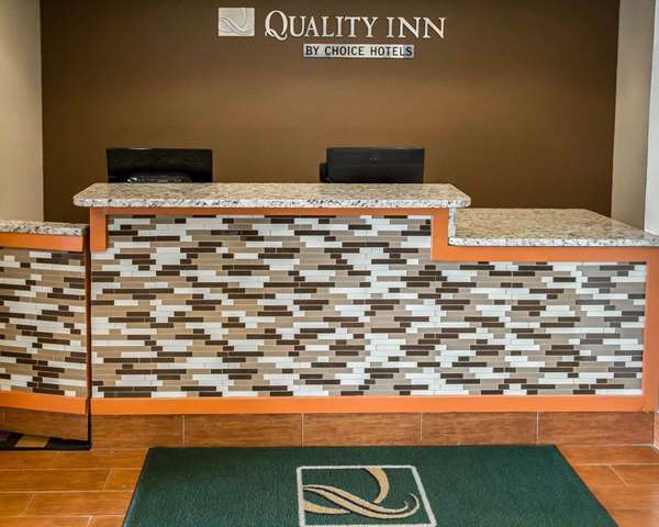  - Quality Inn Chesterton - I-94, Exit 26