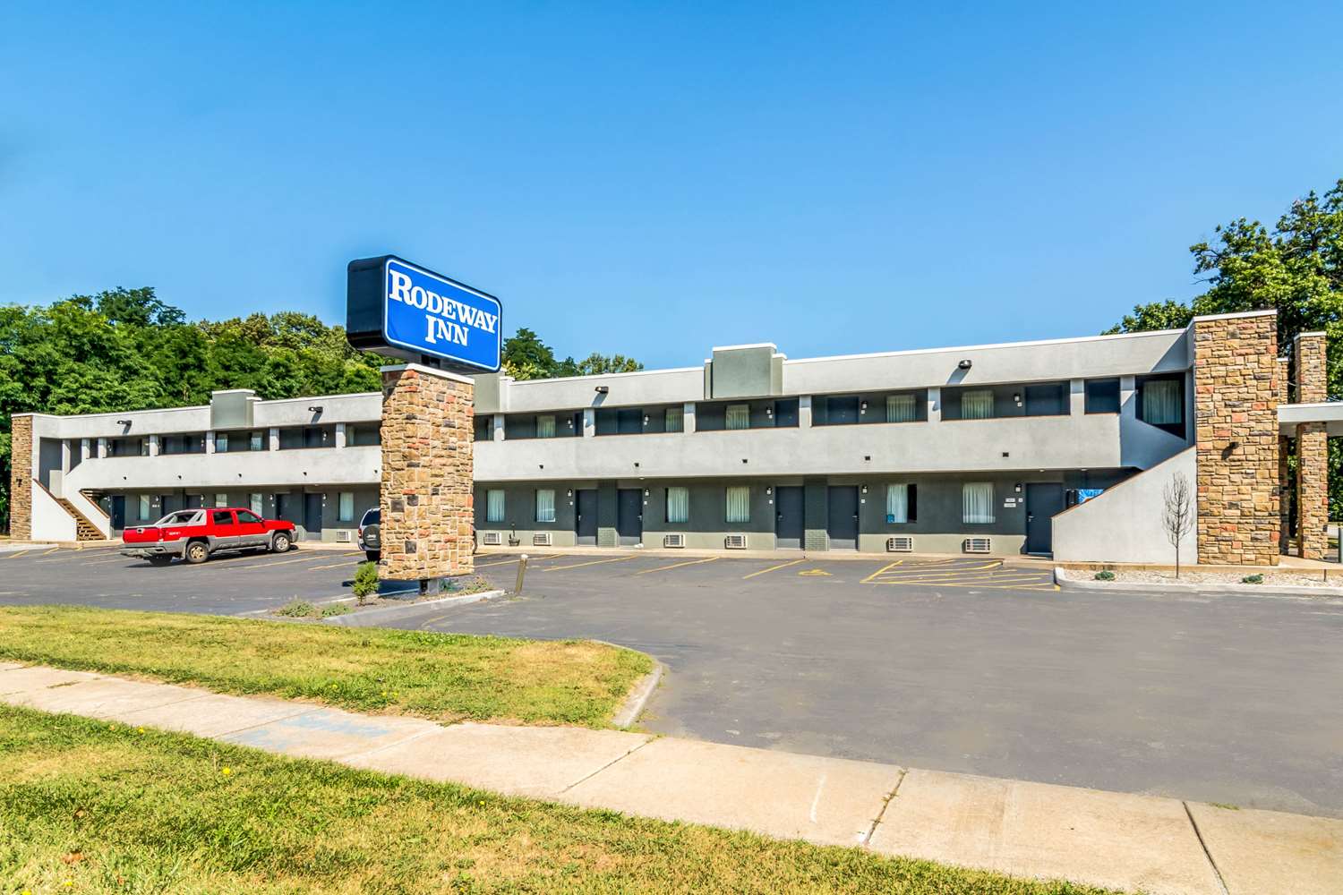 Rodeway Inn Portage, IN See Discounts