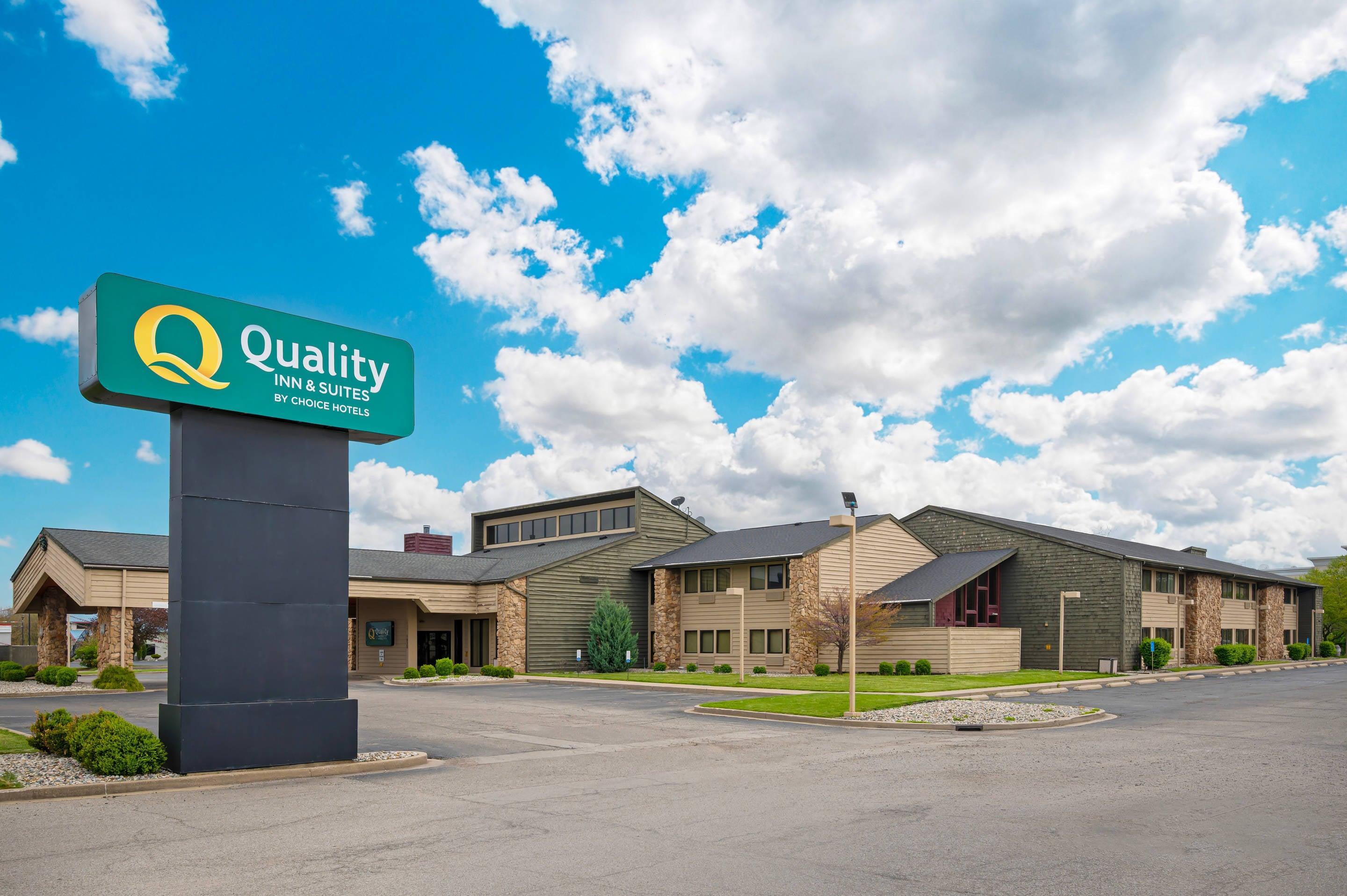 Hotel exterior | Quality Inn & Suites