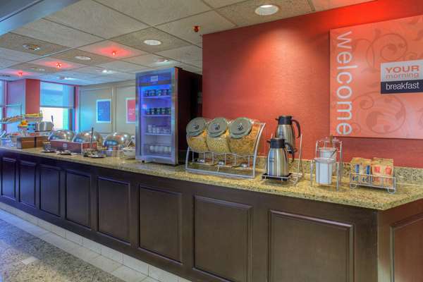 Amenities - Comfort Inn & Suites Evansville