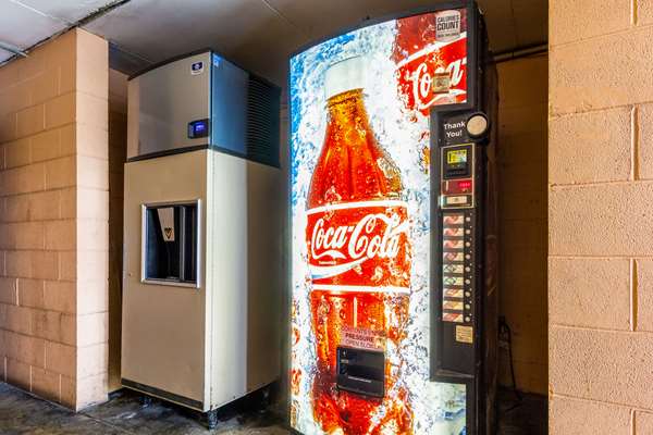  - Econo Lodge Seymour - I-65, Exit 50