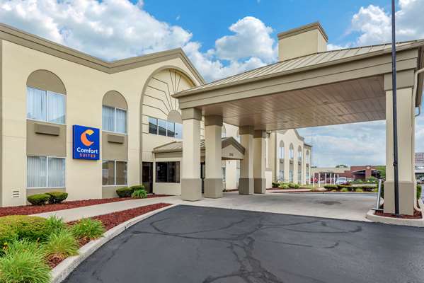 Exterior view - Comfort Suites Marion