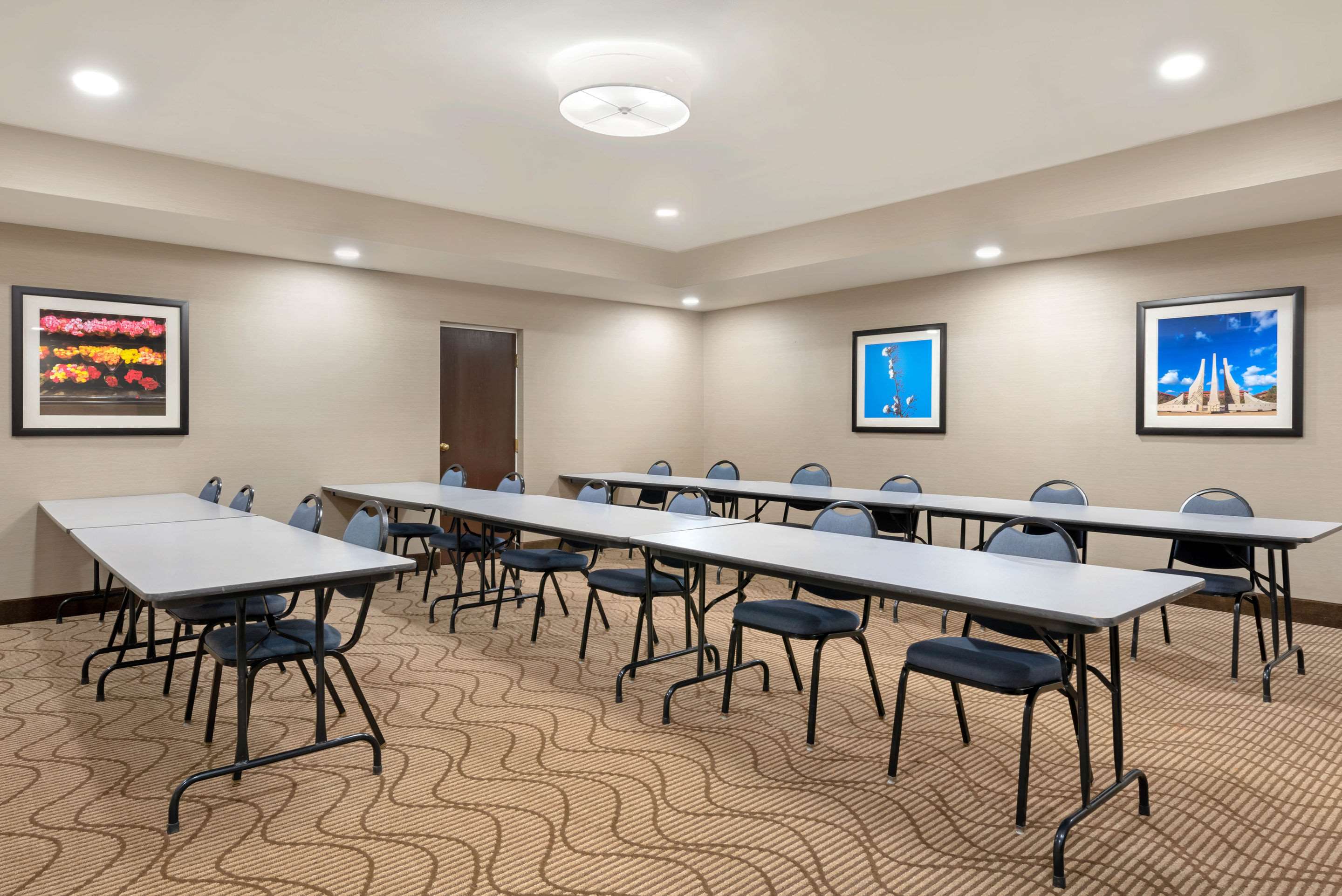 Meeting room | Comfort Suites Lafayette University Area