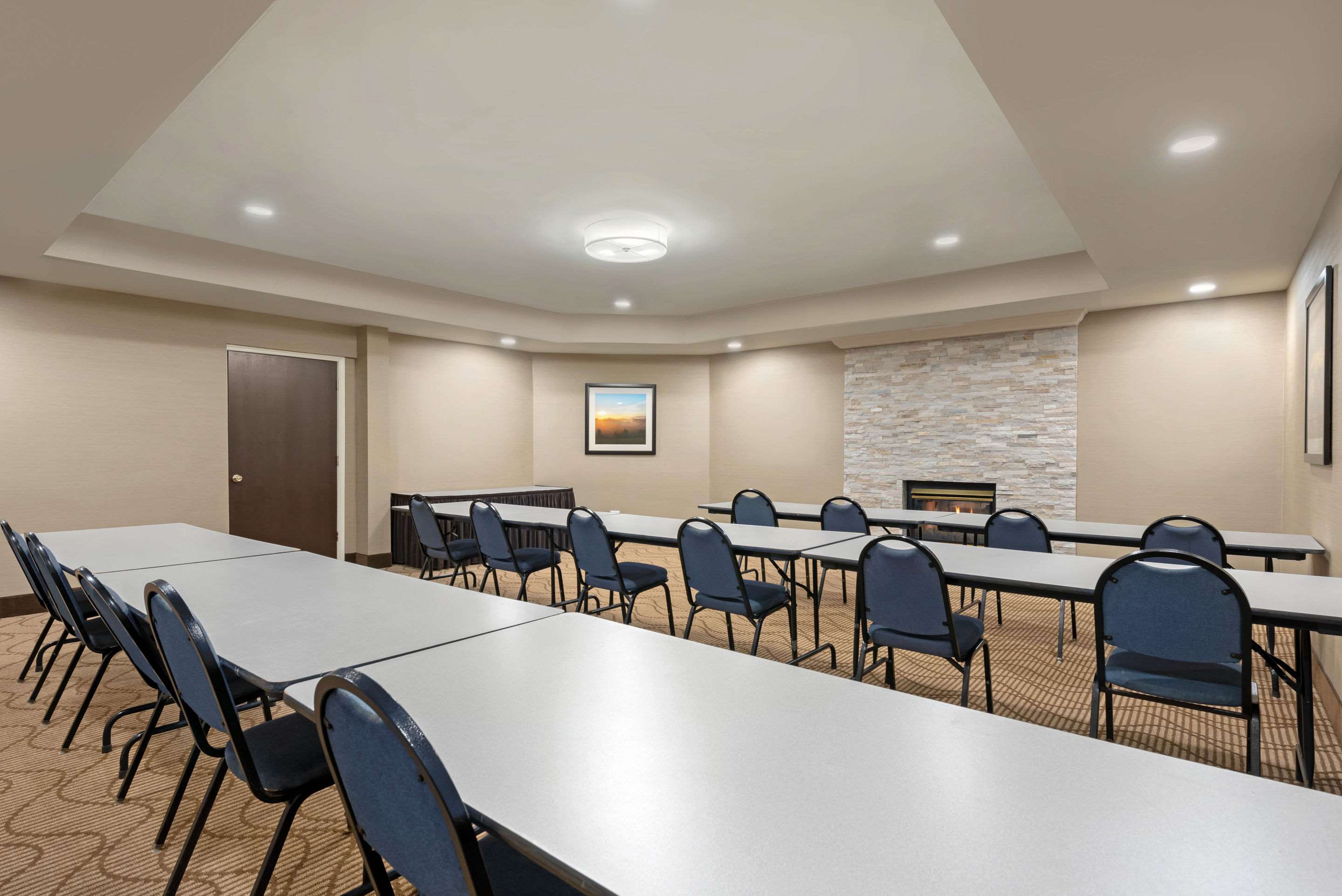Meeting room | Comfort Suites Lafayette University Area