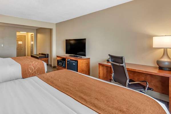 Suite - Comfort Suites Terre Haute - I-70, Exit 7