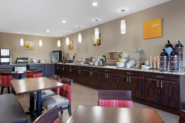 Amenities - Comfort Suites Terre Haute - I-70, Exit 7