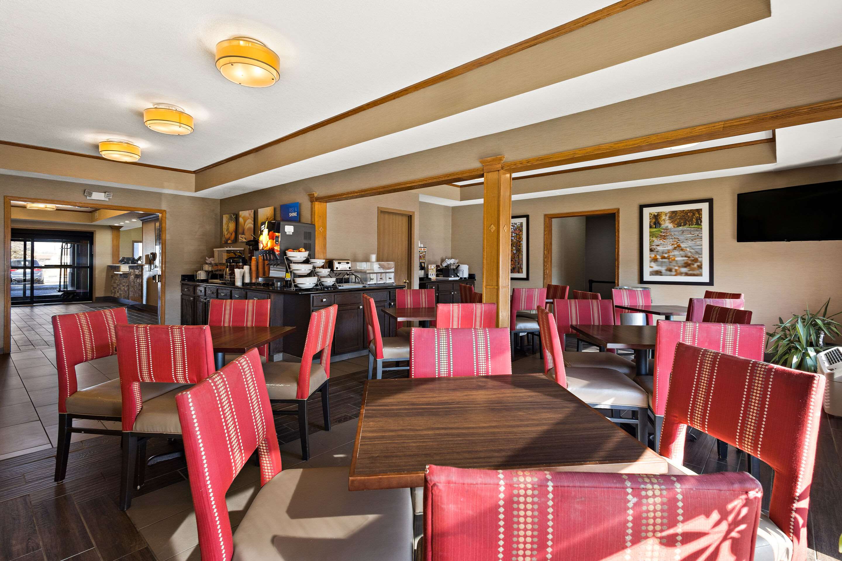 Breakfast area