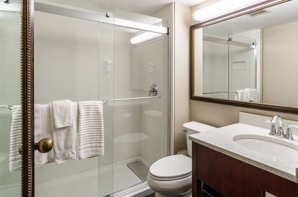  - Comfort Inn & Suites West Springfield