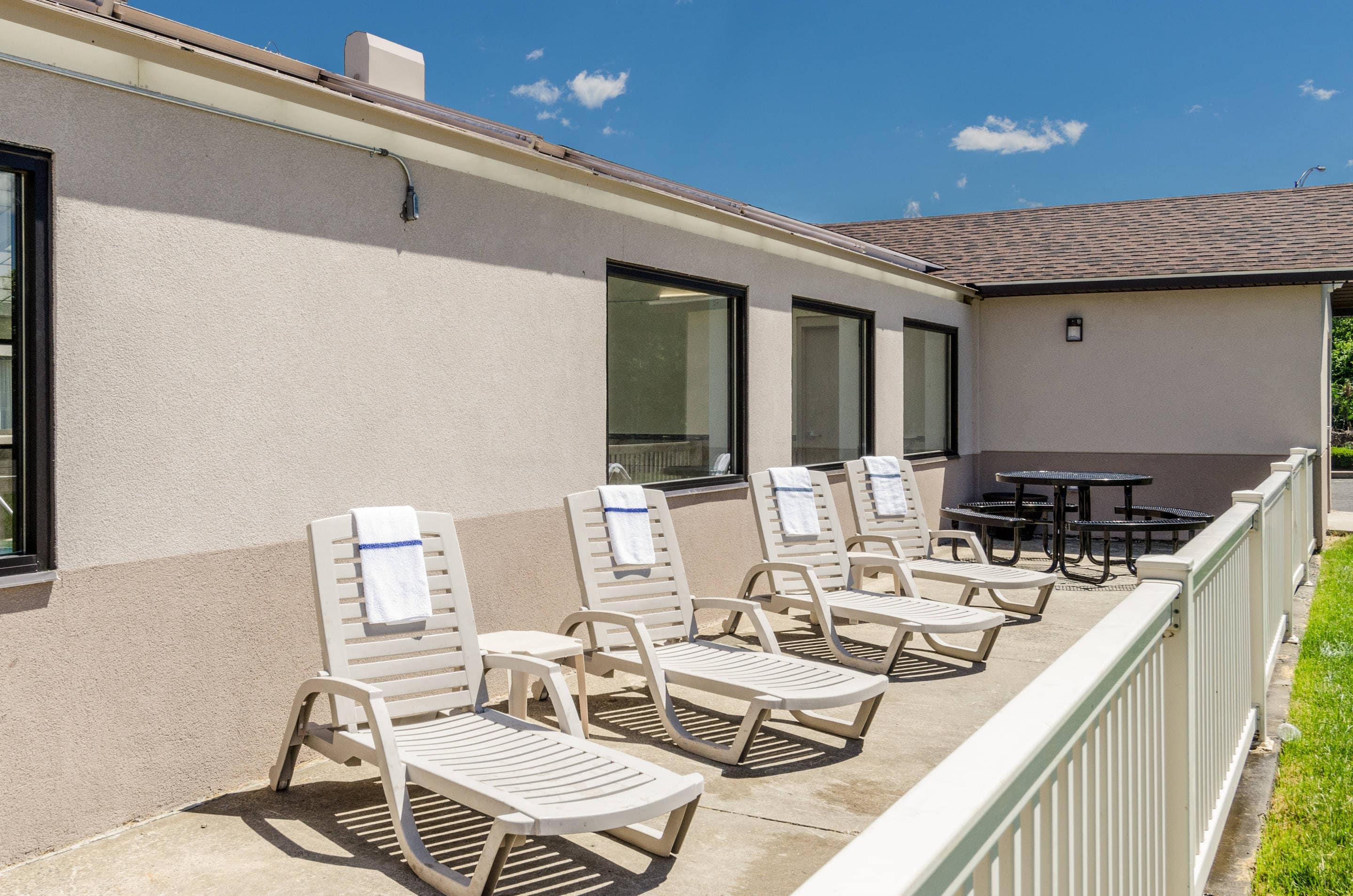 Relax on the sundeck | Comfort Inn & Suites