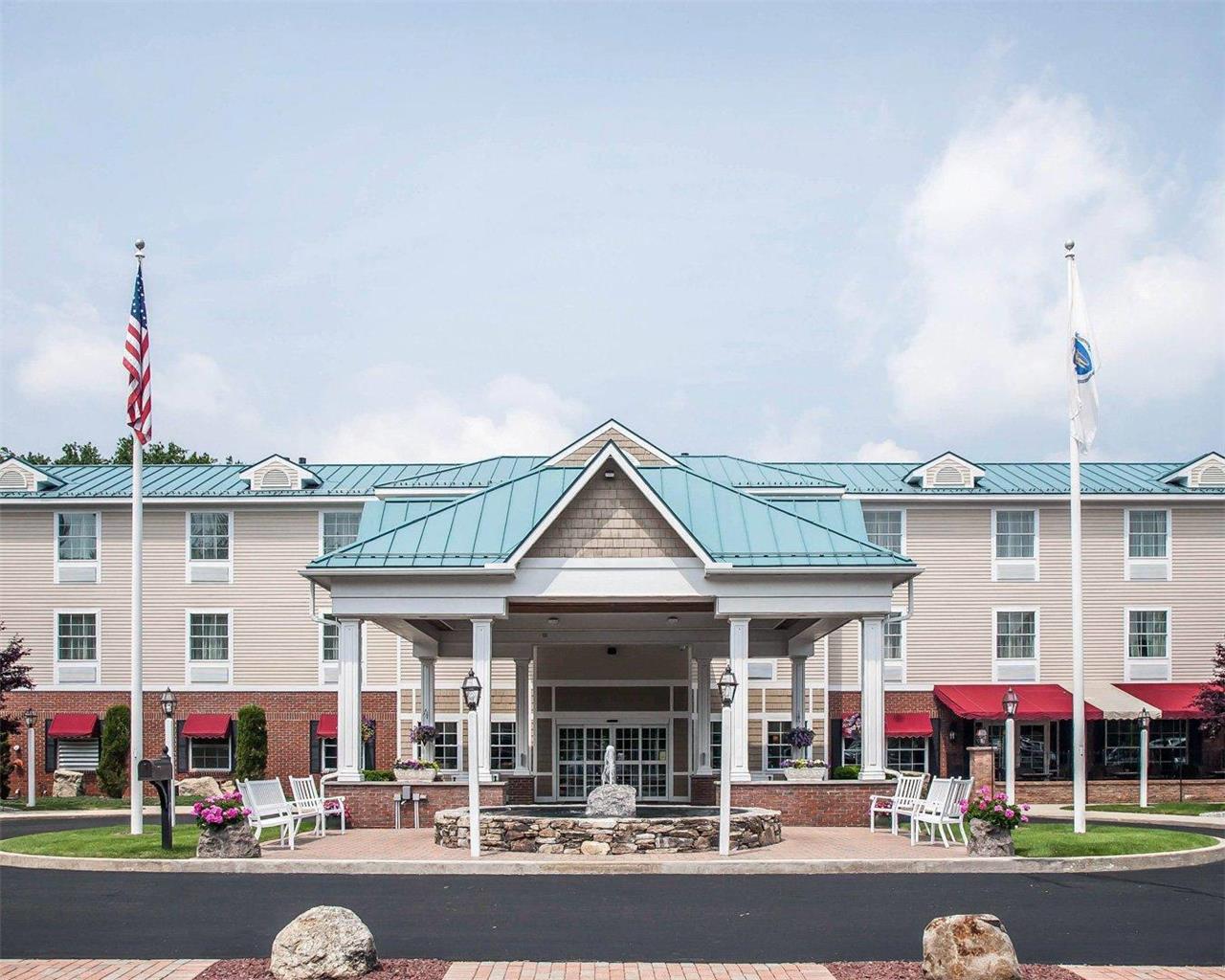 Comfort Inn & Suites