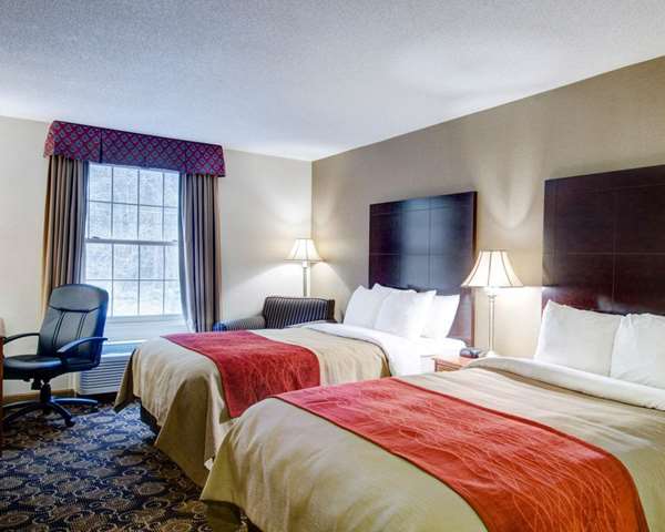  - Comfort Inn Foxborough - I-95, Exit 13A