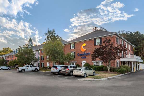 Exterior view - Comfort Inn Foxborough - I-95, Exit 13A
