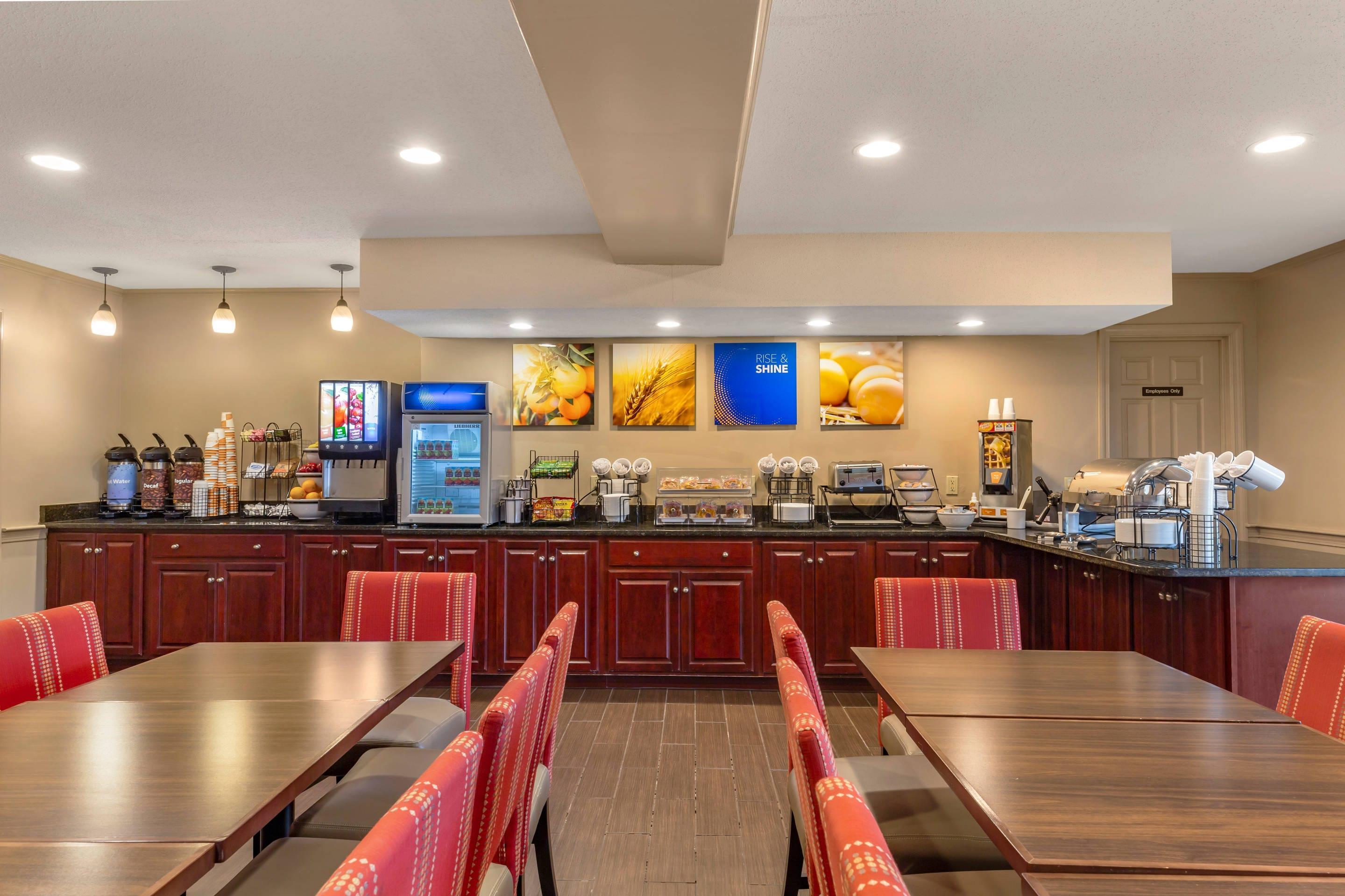 Breakfast area