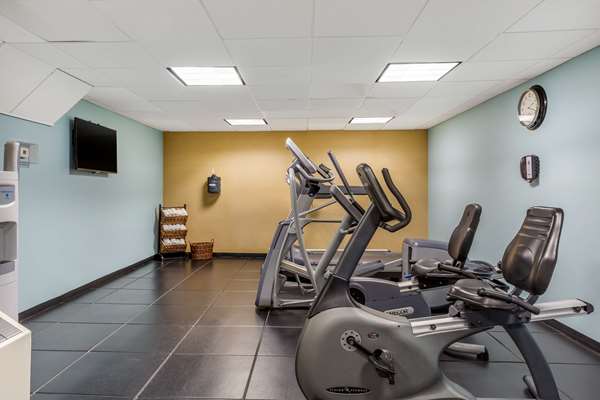 Fitness/ Exercise Room - Comfort Inn & Suites Logan Airport Revere