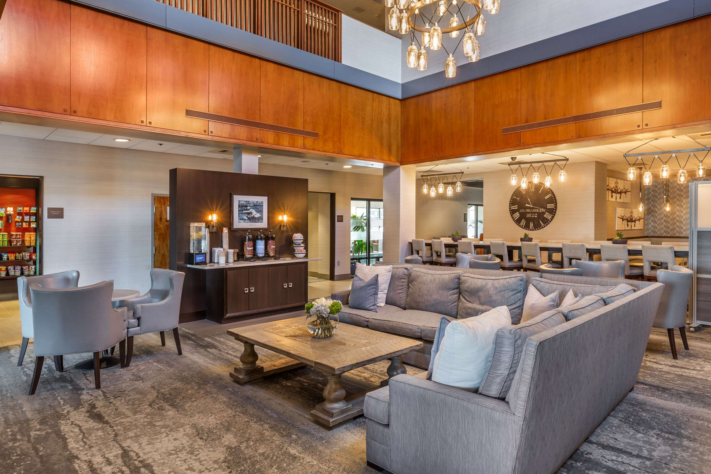 Hotel lobby | Comfort Inn & Suites Logan International Airport