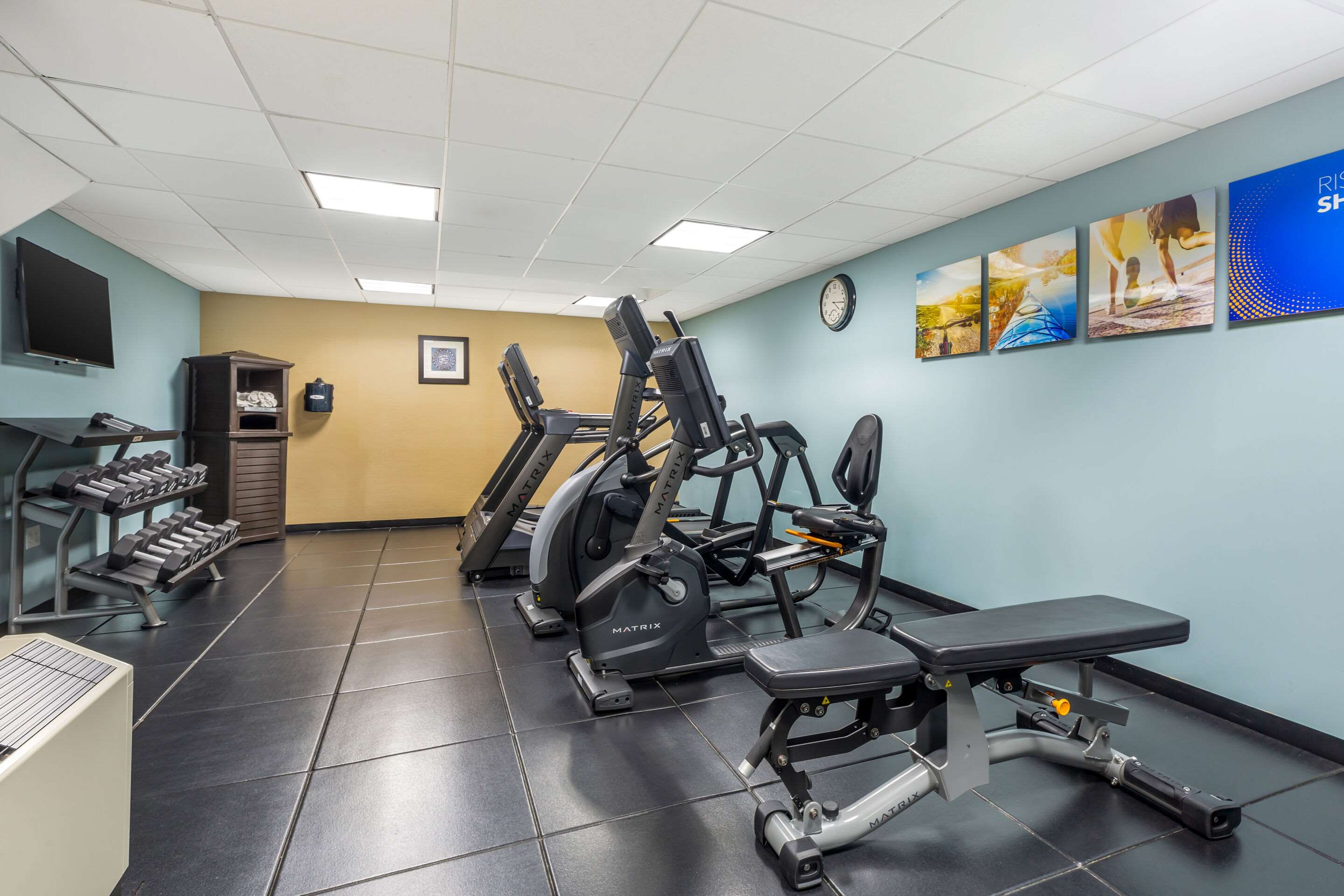 Fitness center | Comfort Inn & Suites Logan International Airport