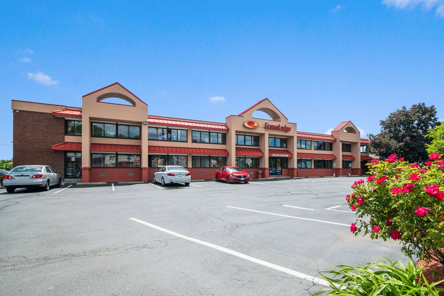 Econo Lodge Malden, MA See Discounts