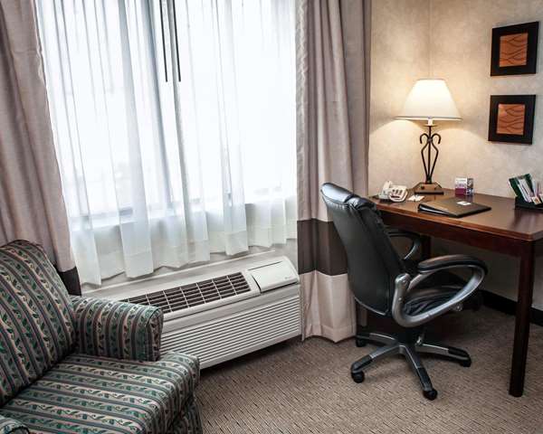  - Quality Inn Seekonk - I-195, Exit 1