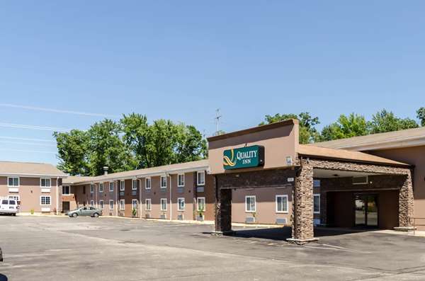 Exterior view - Quality Inn Chicopee