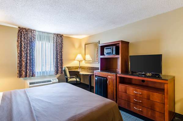  - Quality Inn Chicopee