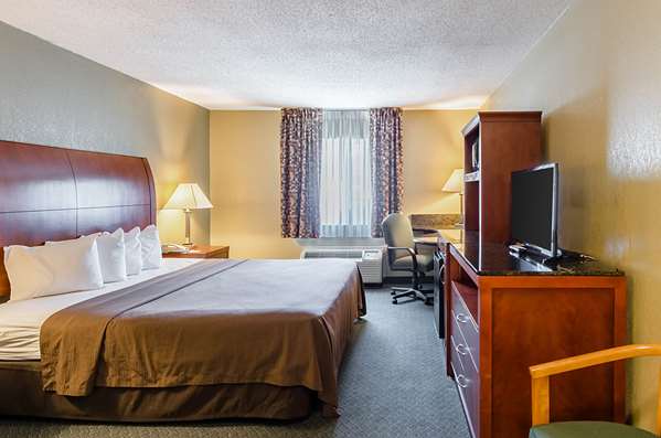  - Quality Inn Chicopee