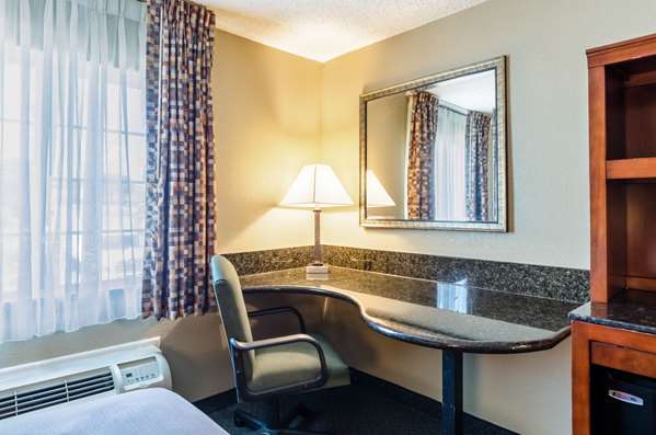  - Quality Inn Chicopee