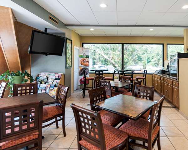 Amenities - Quality Inn Westfield