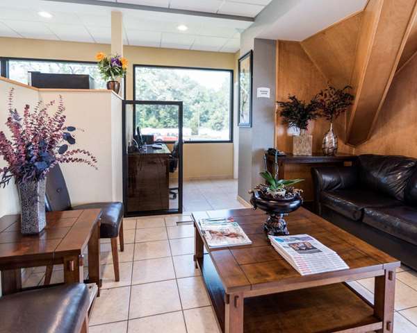  - Quality Inn Westfield