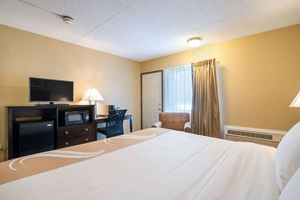  - Quality Inn Westfield