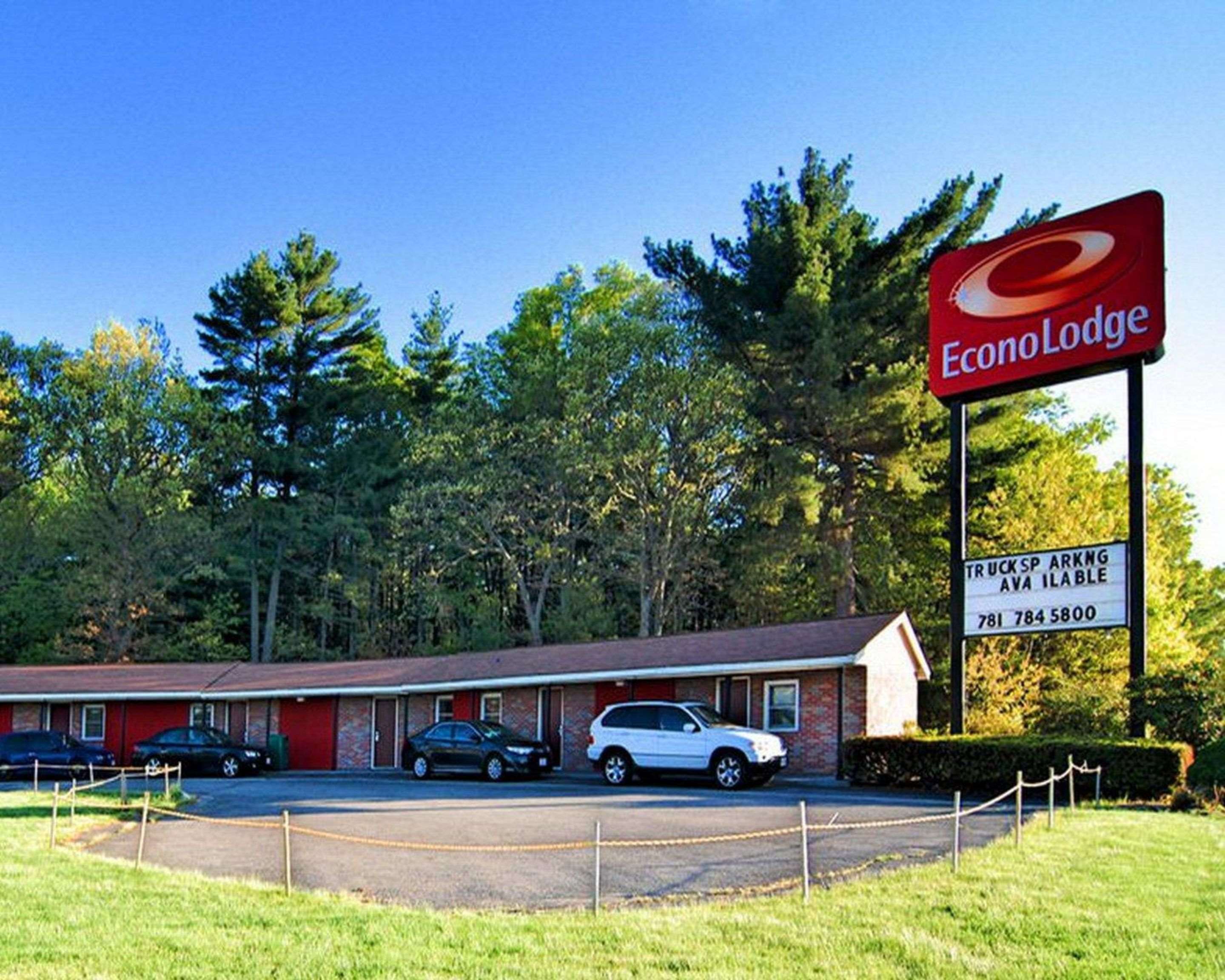 Econo Lodge hotel in Sharon, MA | Econo Lodge Sharon