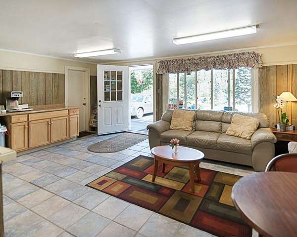  - Rodeway Inn Westminster